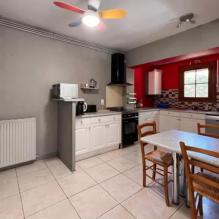 Maison 12 Personnes Max Proche Et Parkings Gratuits Holiday home