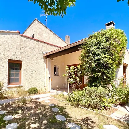 Maison 12 Personnes Max Proche Et Parkings Gratuits *